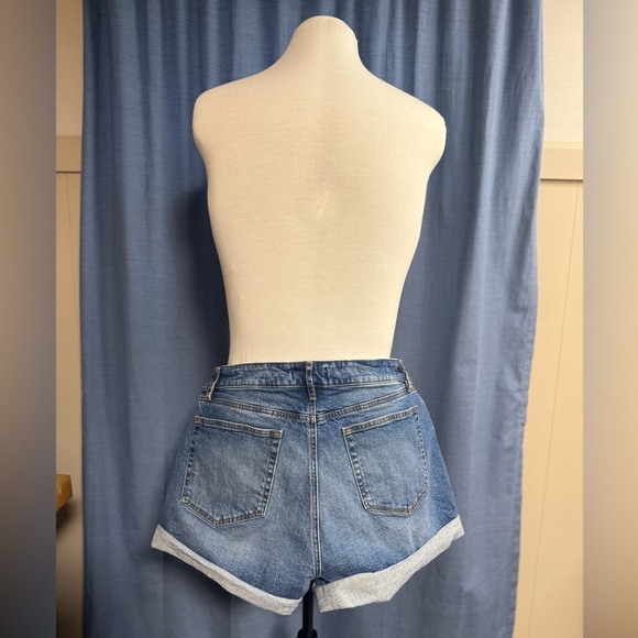 LOFT Cuffed Denim Shorts - Picture 3 of 3